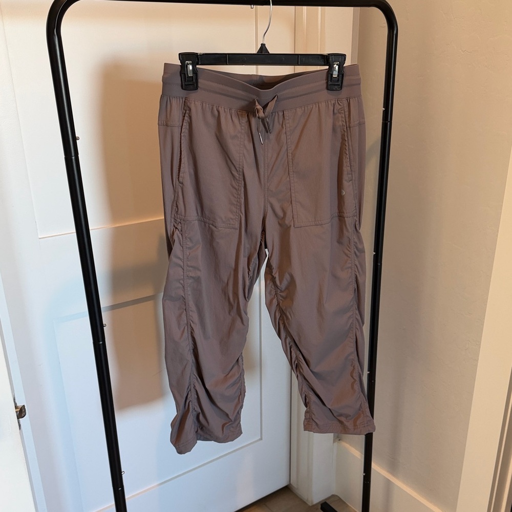 Willit Capri pants